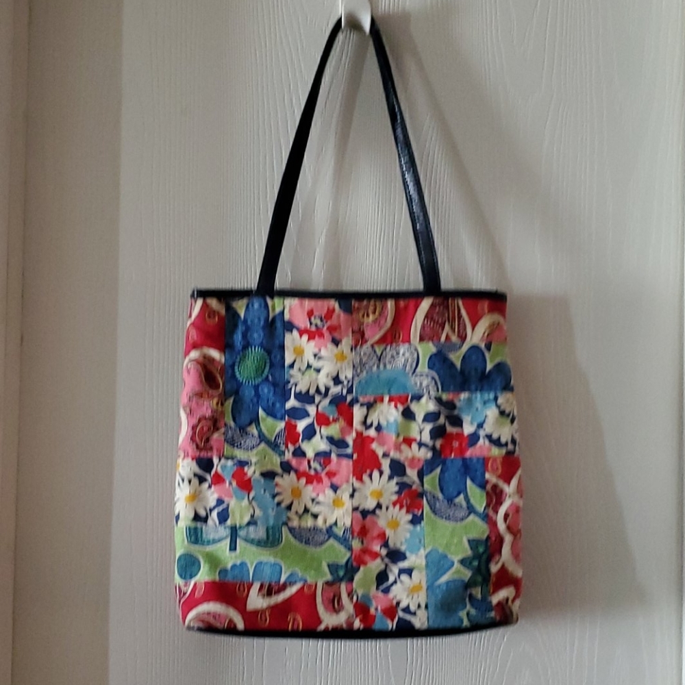 Vera Bradley Handbag